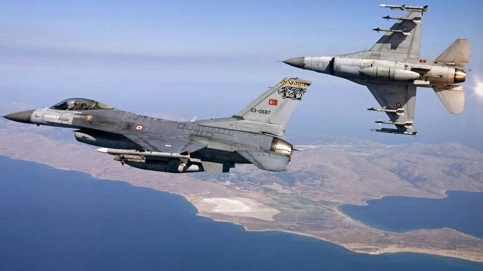 Νέες προκλήσεις από την Τουρκία: 47 παραβιάσεις από κατασκοπευτικά και οπλισμένα F-16 στο Αιγαίο